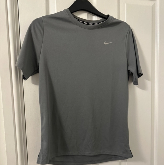 Nike Other - Tshirt Nike